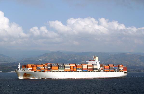 青岛海运对经济发展的推动是怎样的？