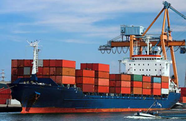 青岛海运代理为进出口企业提供了重要的支持和保障